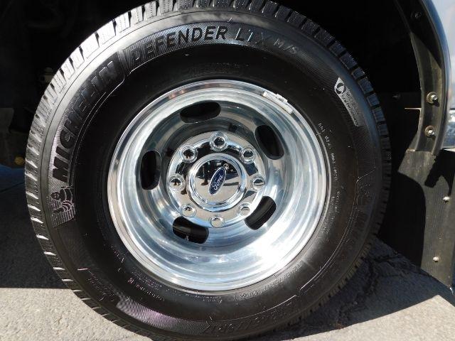 Ford Super Duty F-350 DRW King Ranch 4WD Crew Cab 8' Box 2022