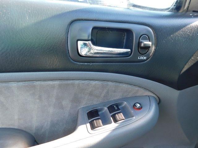 Honda Civic 4dr Sdn LX Auto 2004