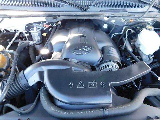 Cadillac Escalade 4dr AWD 2004