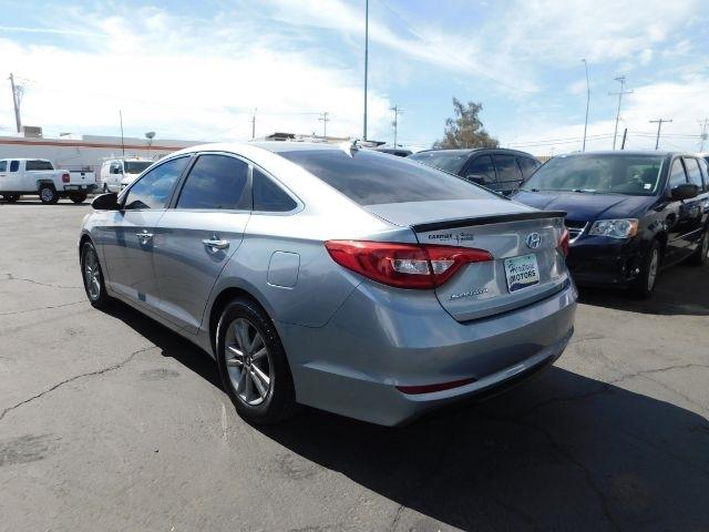 Hyundai Sonata 4dr Sdn 2.4L SE PZEV 2015