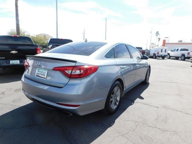 Hyundai Sonata 4dr Sdn 2.4L SE PZEV 2015
