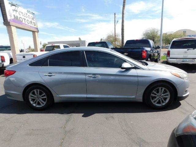 Hyundai Sonata 4dr Sdn 2.4L SE PZEV 2015