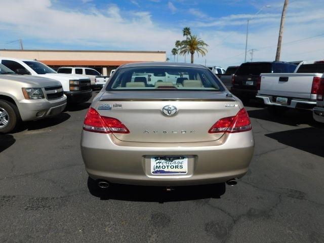Toyota Avalon 4dr Sdn Touring (Natl) 2005