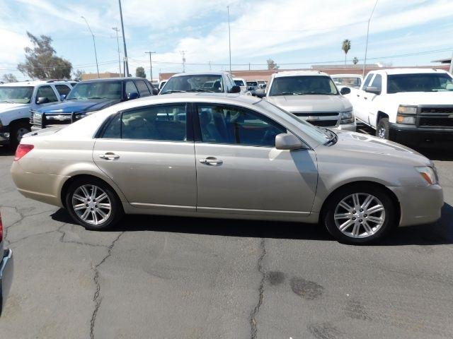 Toyota Avalon 4dr Sdn Touring (Natl) 2005