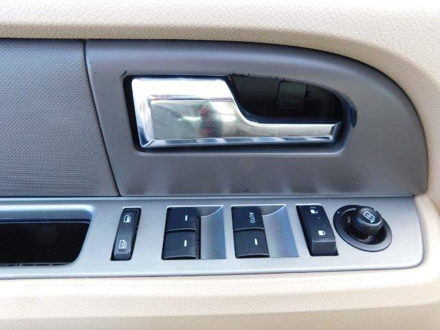 Ford Expedition 2WD 4dr SSV 2008