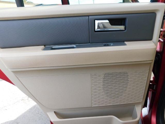 Ford Expedition 2WD 4dr SSV 2008