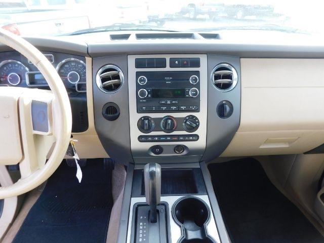 Ford Expedition 2WD 4dr SSV 2008