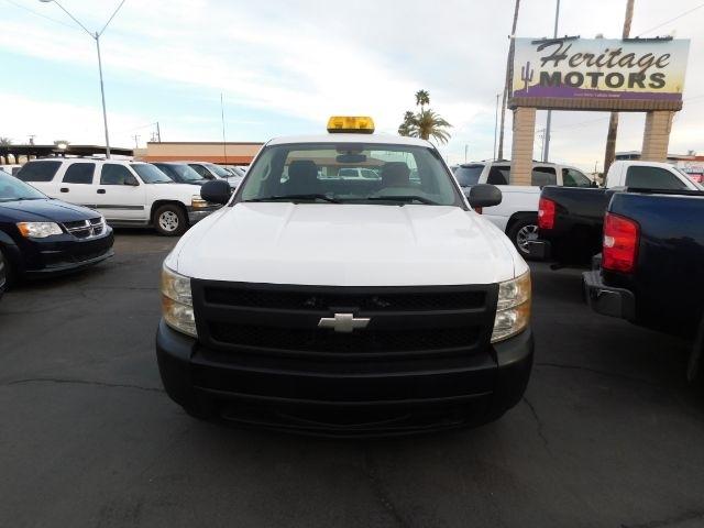 Chevrolet Silverado 1500 2WD Reg Cab 119.0" Work Truck 2008