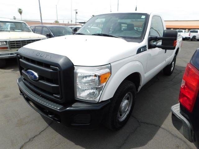 Ford Super Duty F-250 SRW 2WD Reg Cab 137" XLT 2012