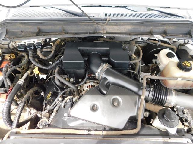 Ford Super Duty F-250 SRW 2WD Reg Cab 137" XLT 2012