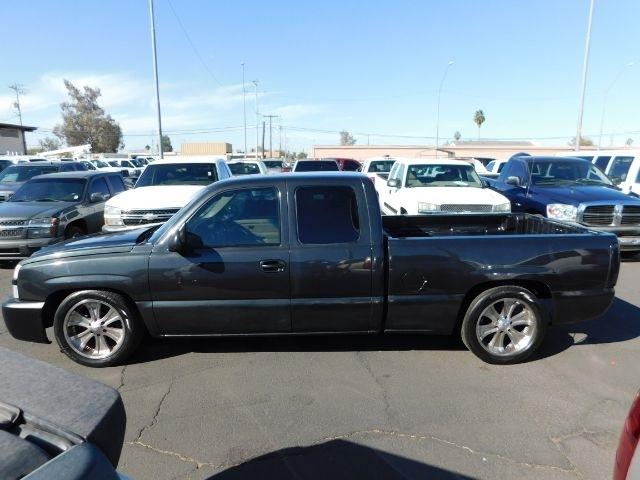 Chevrolet Silverado 1500 Ext Cab 143.5" WB 2004