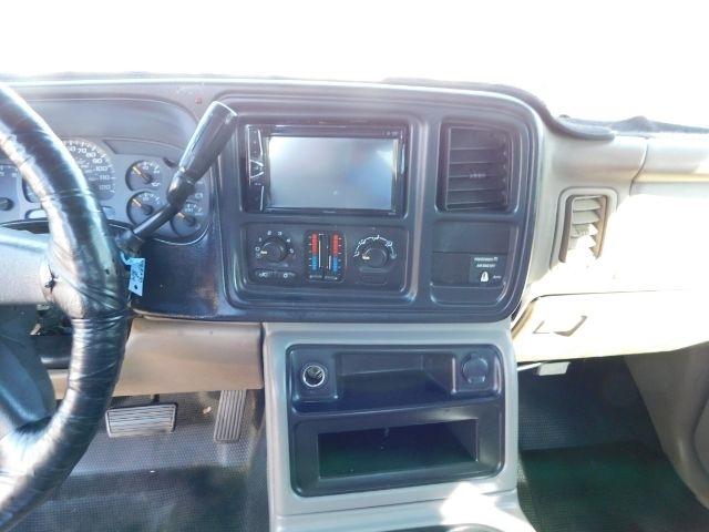 Chevrolet Silverado 1500 Ext Cab 143.5" WB 2004