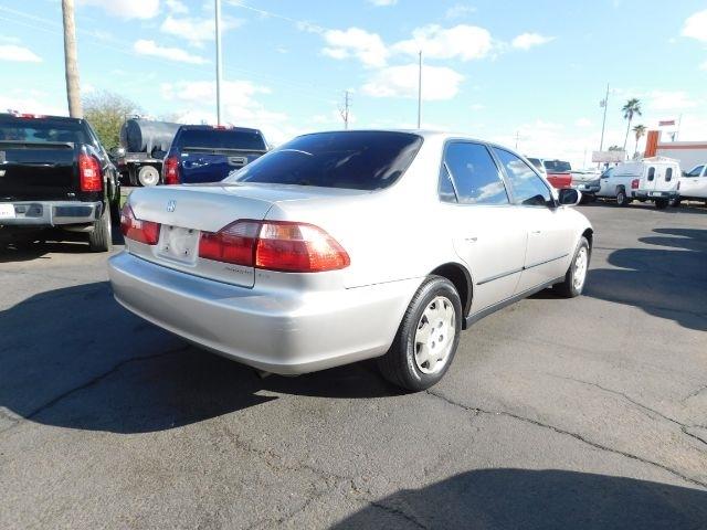 Honda Accord Sdn 4dr Sdn LX Auto 1999