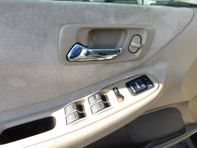 Honda Accord Sdn 4dr Sdn LX Auto 1999