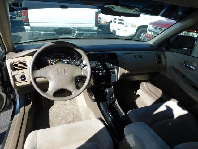 Honda Accord Sdn 4dr Sdn LX Auto 1999