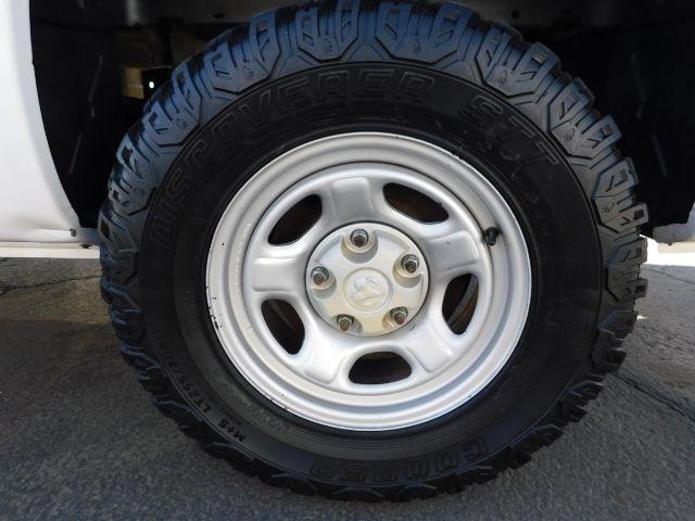 Dodge Dakota 2dr Club Cab 131" WB ST 2005