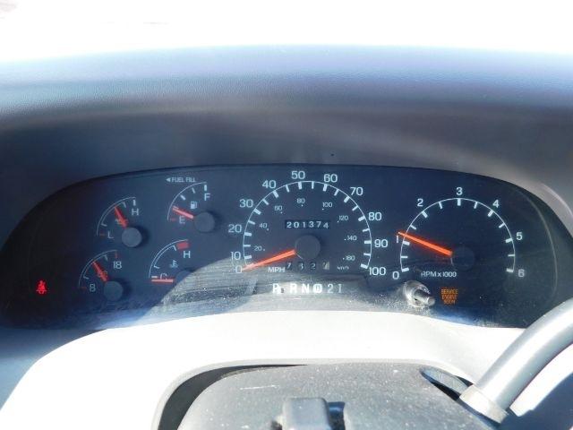 Ford Super Duty F-250 Reg Cab 137" XLT 4WD 2001