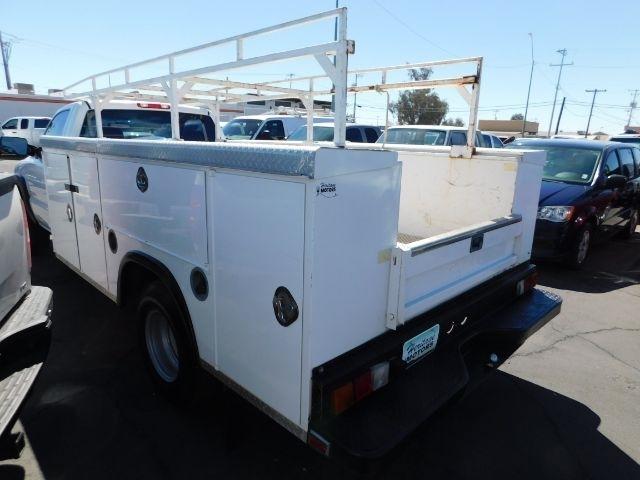 GMC Sierra 3500 Reg Cab 161.5" WB,84.9" CA 2WD WT 2006