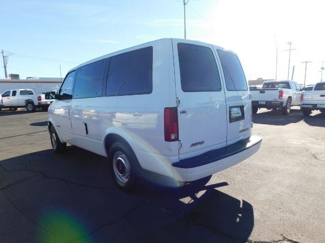 Chevrolet Astro Passenger Ext 111" WB RWD 1999