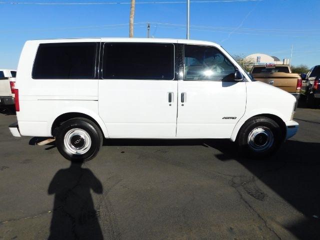 Chevrolet Astro Passenger Ext 111" WB RWD 1999