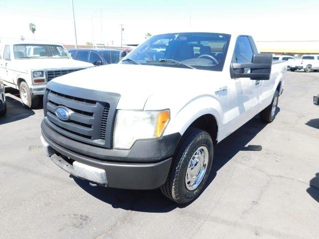 Ford F-150 2WD Reg Cab 145" XL w/HD Payload Pkg 2011