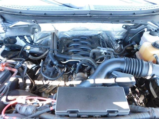 Ford F-150 2WD Reg Cab 145" XL w/HD Payload Pkg 2011