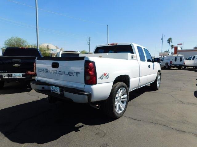 Chevrolet Silverado 1500 Ext Cab 143.5" WB 4WD Work Truck 2006