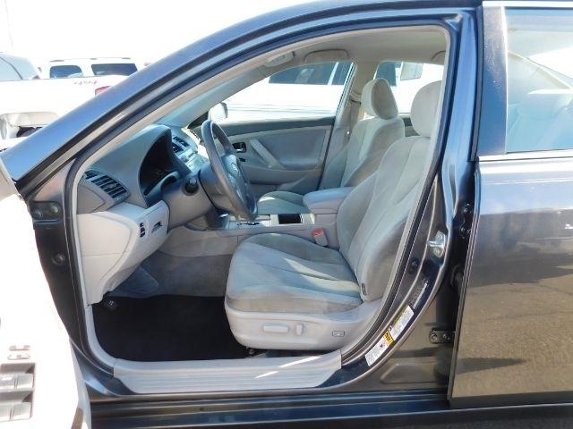 Toyota Camry 4dr Sdn I4 Auto XLE (Natl) 2007