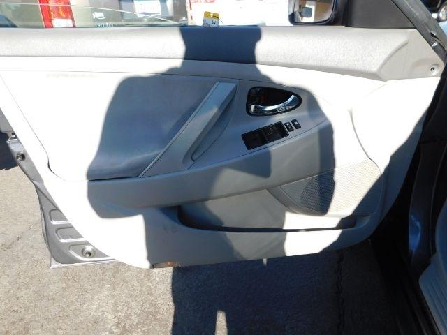 Toyota Camry 4dr Sdn I4 Auto XLE (Natl) 2007