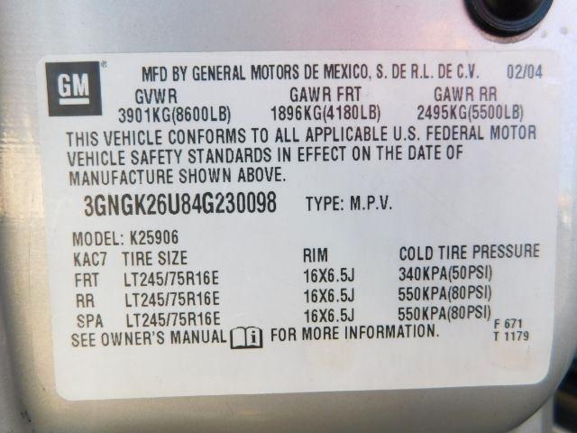 Chevrolet Suburban 4dr 2500 4WD LS 2004