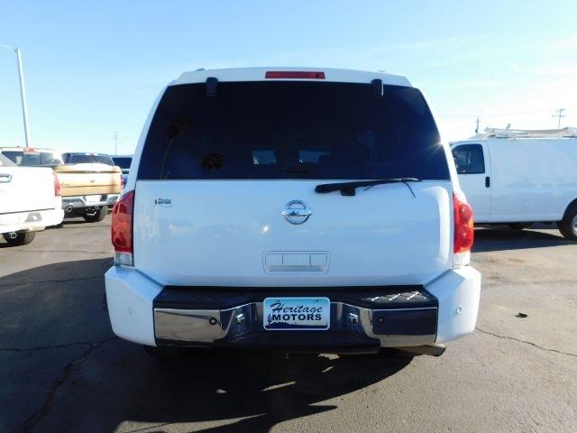 Nissan Pathfinder Armada SE 2WD 2004