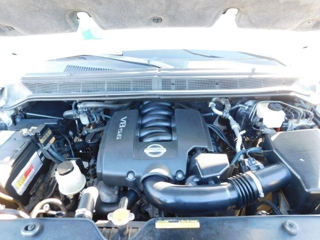 Nissan Pathfinder Armada SE 2WD 2004