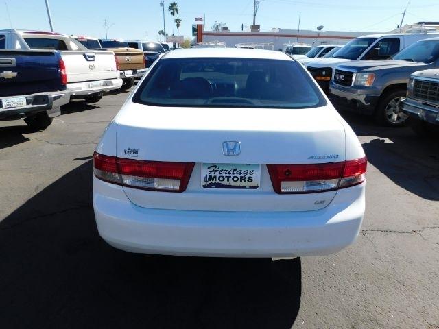 Honda Accord Sdn LX Auto w/Side Airbags 2004