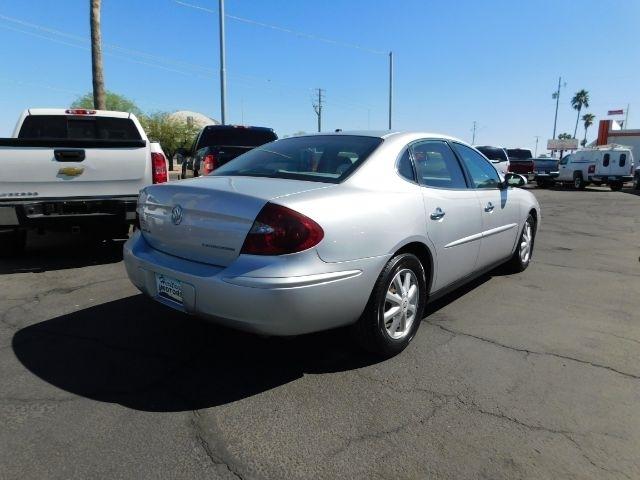 Buick LaCrosse 4dr Sdn CX 2005
