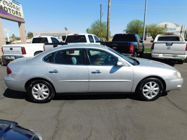 Buick LaCrosse 4dr Sdn CX 2005