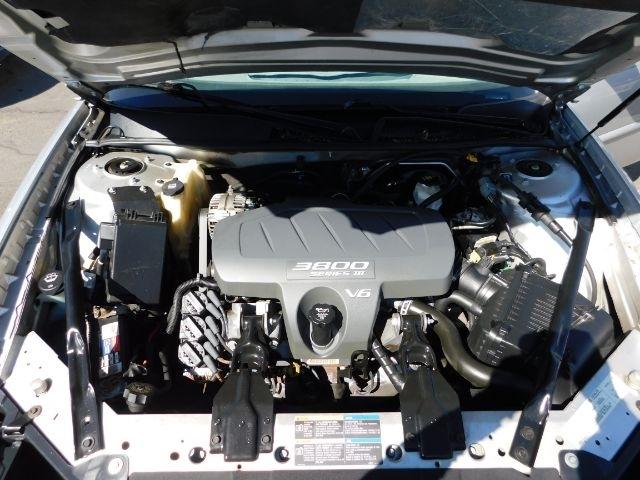 Buick LaCrosse 4dr Sdn CX 2005