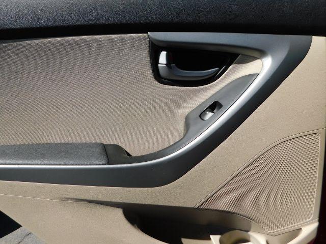 Hyundai Elantra 4dr Sdn Auto SE (Ulsan Plant) 2014