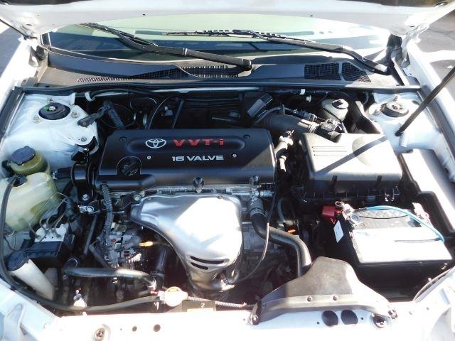 Toyota Camry 4dr Sdn XLE Auto (Natl) 2004