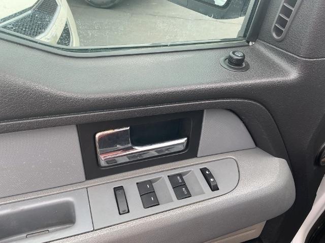 Ford F-150 4WD SuperCrew 145" XL 2013