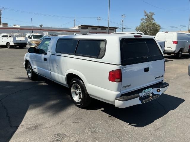Chevrolet S-10 Reg Cab 118" WB LS 2003
