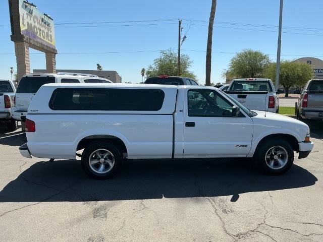 Chevrolet S-10 Reg Cab 118" WB LS 2003