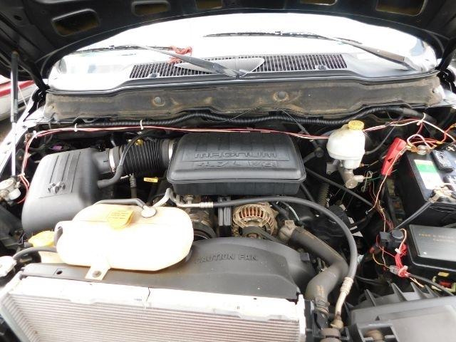 Dodge Ram 1500 4dr Quad Cab 140.5" WB ST 2004