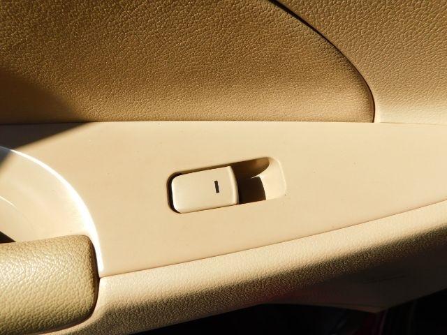 Hyundai Sonata 4dr Sdn 2.4L Auto GLS 2011