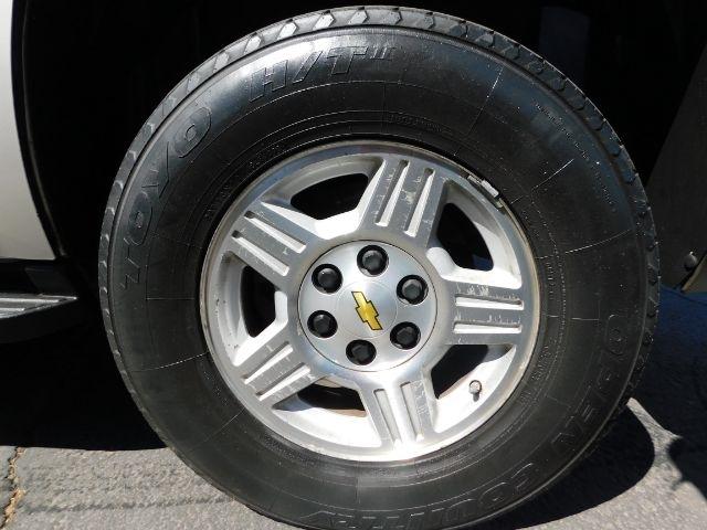 Chevrolet Tahoe 4WD 4dr 1500 LS 2008