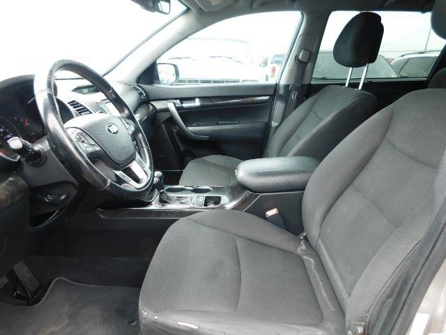 Kia Sorento 2WD 4dr I4 LX 2014