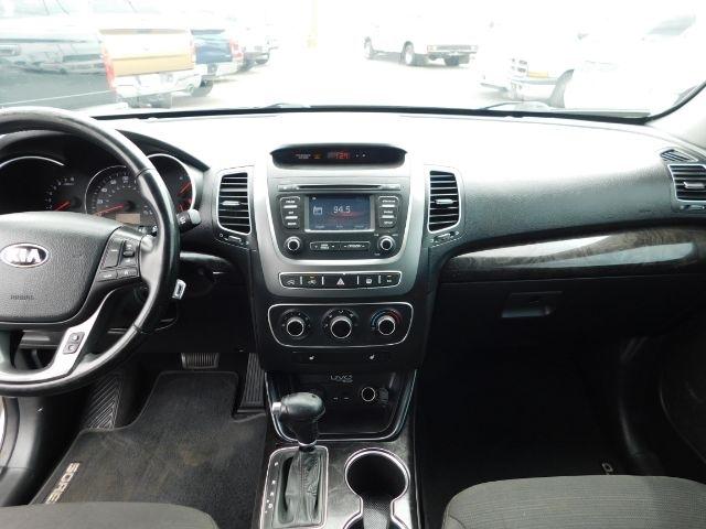Kia Sorento 2WD 4dr I4 LX 2014