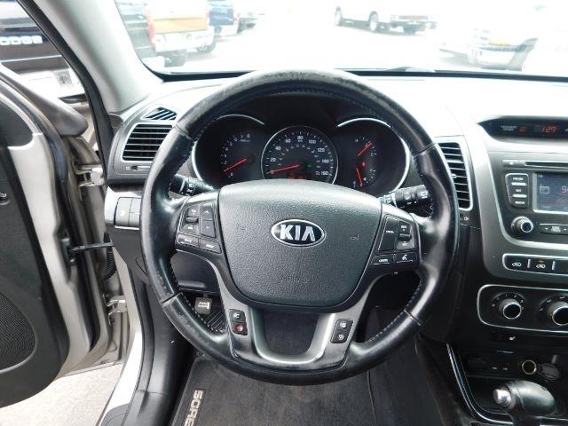 Kia Sorento 2WD 4dr I4 LX 2014