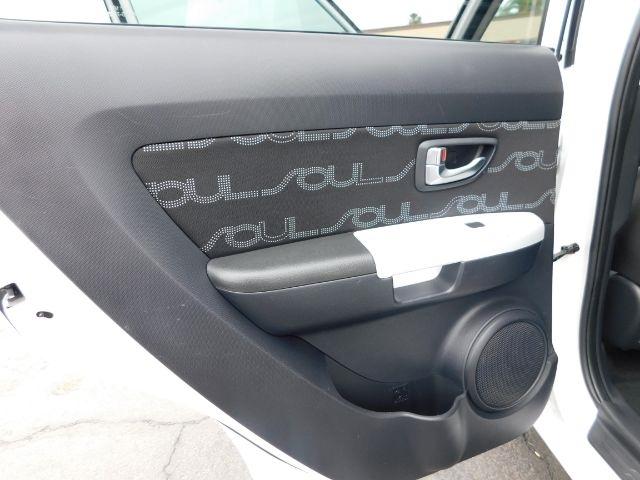 Kia Soul 5dr Wgn Auto + 2012