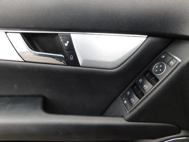 Mercedes-Benz C-Class 4dr Sdn C 300 Sport RWD 2011