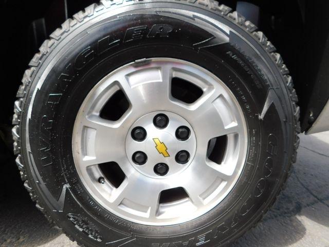 Chevrolet Tahoe 4WD 4dr 1500 LS 2011